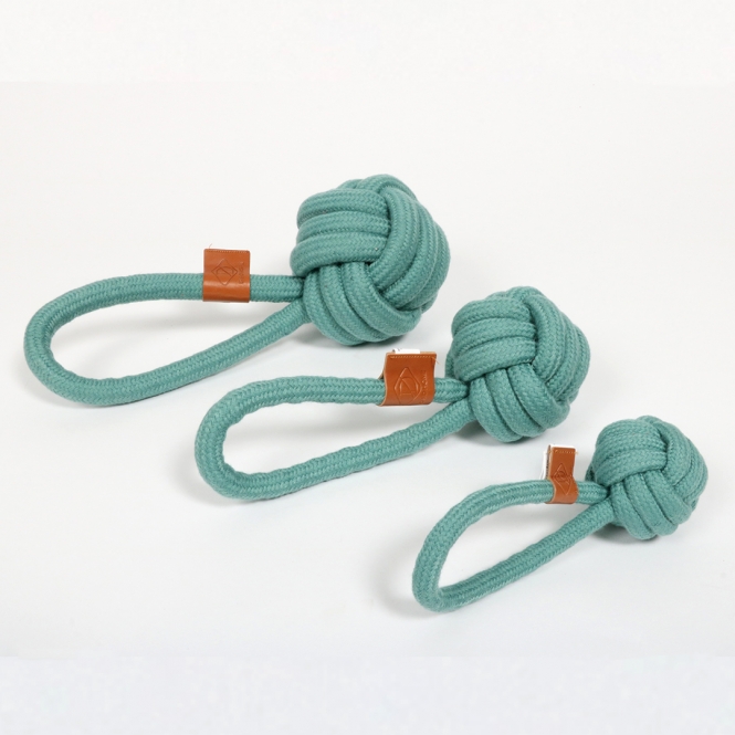 D&D Knotenball mit Schlaufe Harper - blau - 22 x 8cm – Bild 6